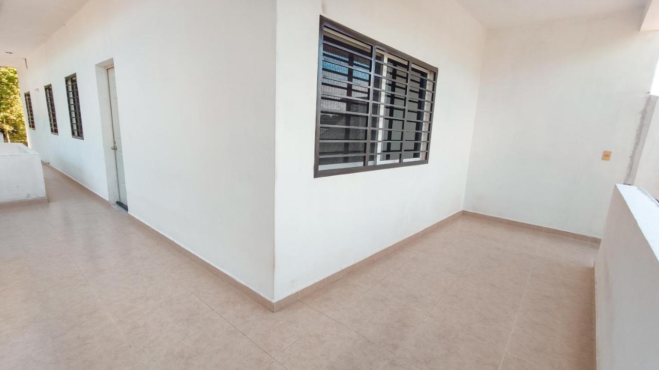 Departamento Centrico Con Estacionamiento Felipe Carrillo Puerto Exterior foto